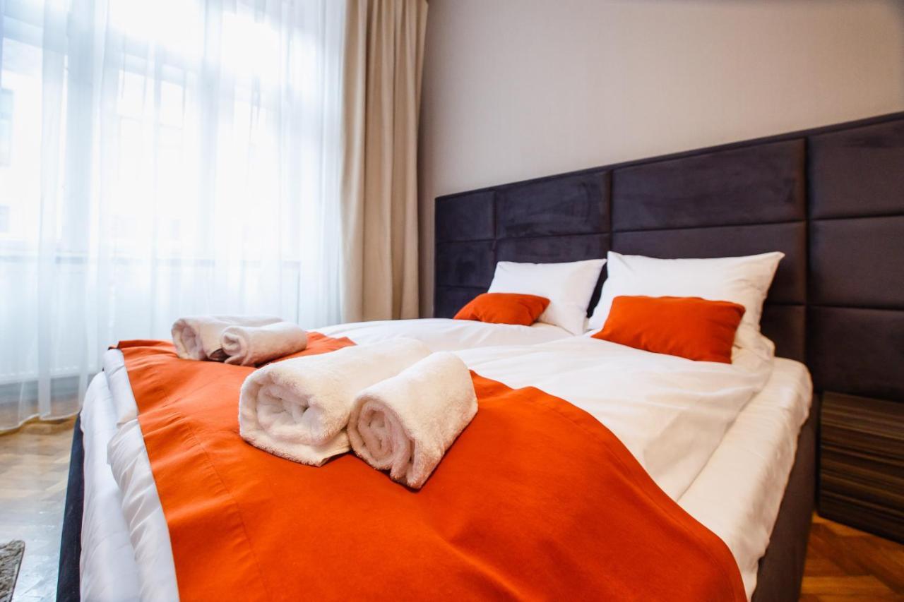 אורדאה Eat It Cozy Downtown Apartments מראה חיצוני תמונה