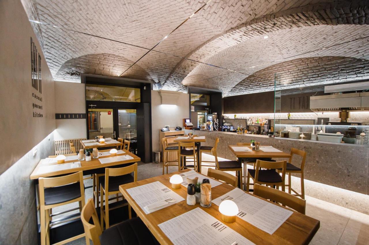 אורדאה Eat It Cozy Downtown Apartments מראה חיצוני תמונה
